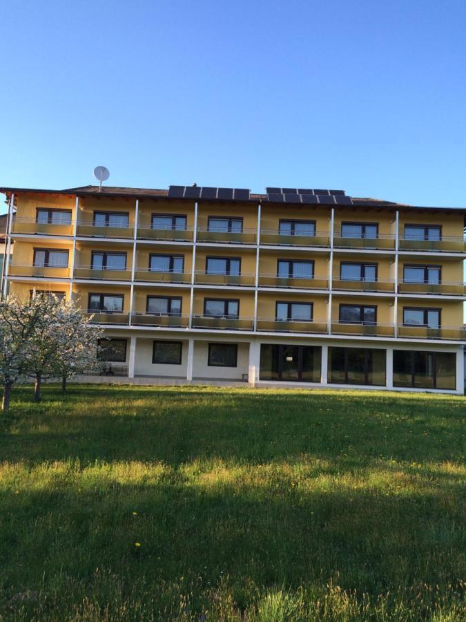 Hotel Fantur เวลเดน อัม เวิร์ทเทอร์ซี ภายนอก รูปภาพ